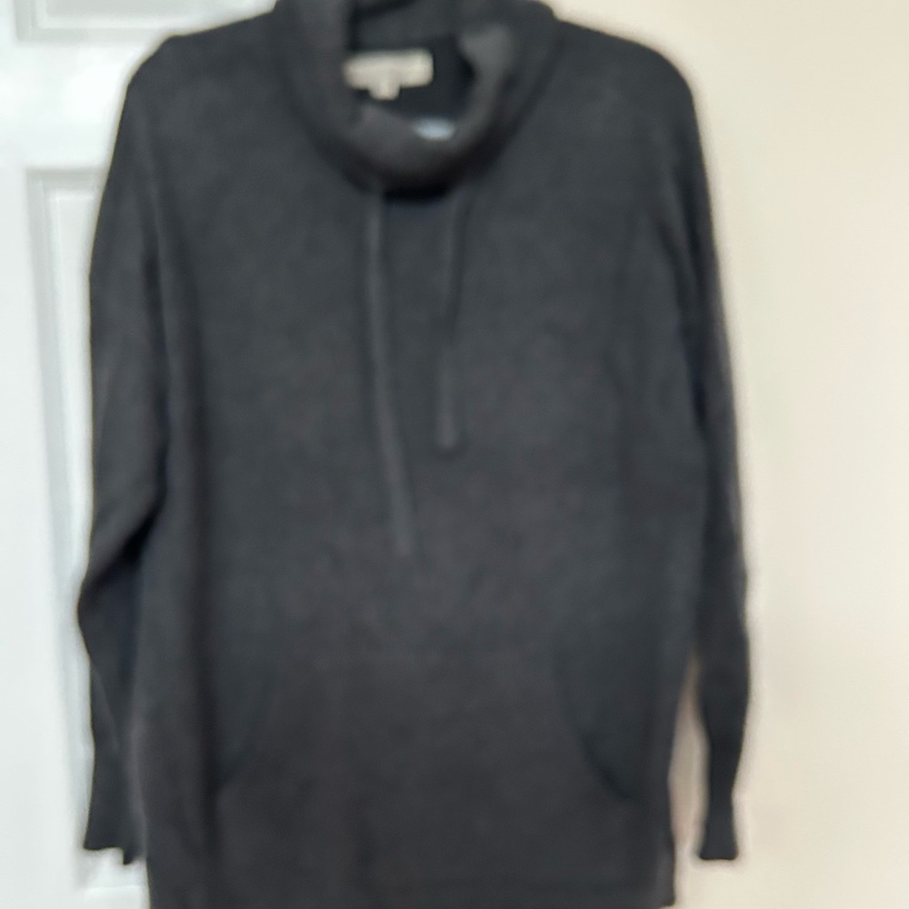 Men's Gray Sweater
